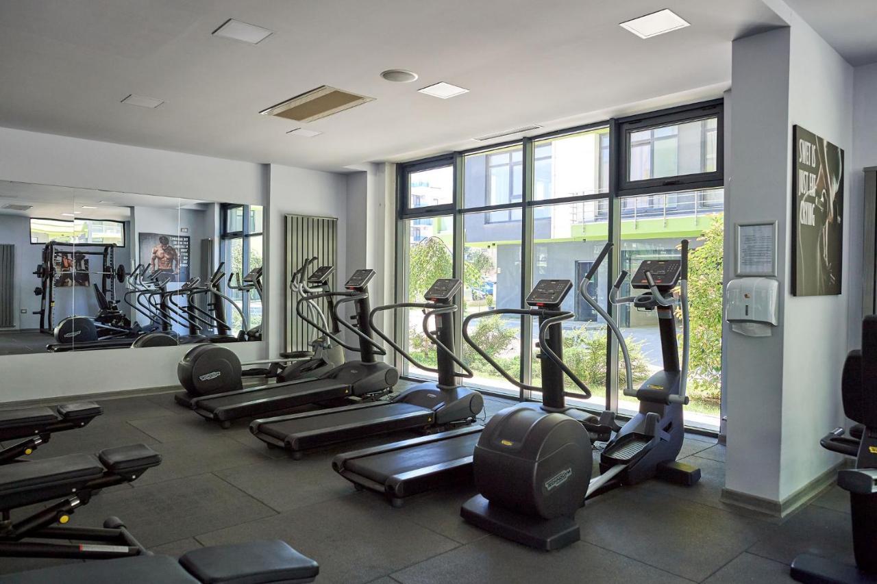 Vintage Breeze Apartment - Spa Pools Resort Mamaia Ngoại thất bức ảnh